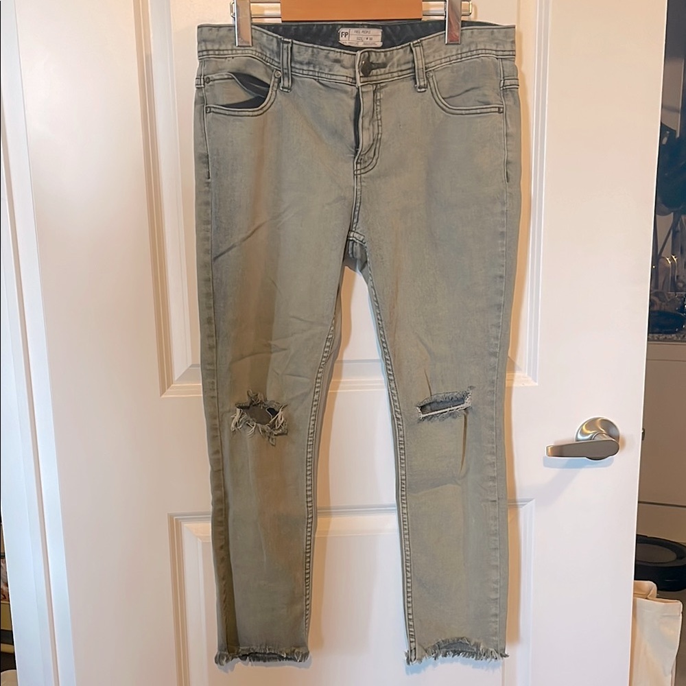 Free People Distressed Tapered Ankle Jean